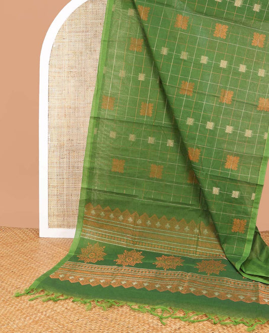 Green geometric design coimbatore cotton saree with self border & floral design pallu