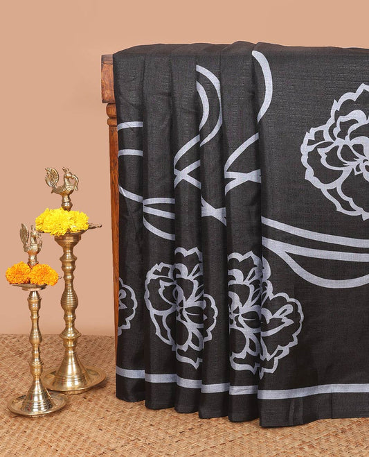 Black with Grey geometrical design khadhi cotton saree with self border & solder pallu along with plain blouse