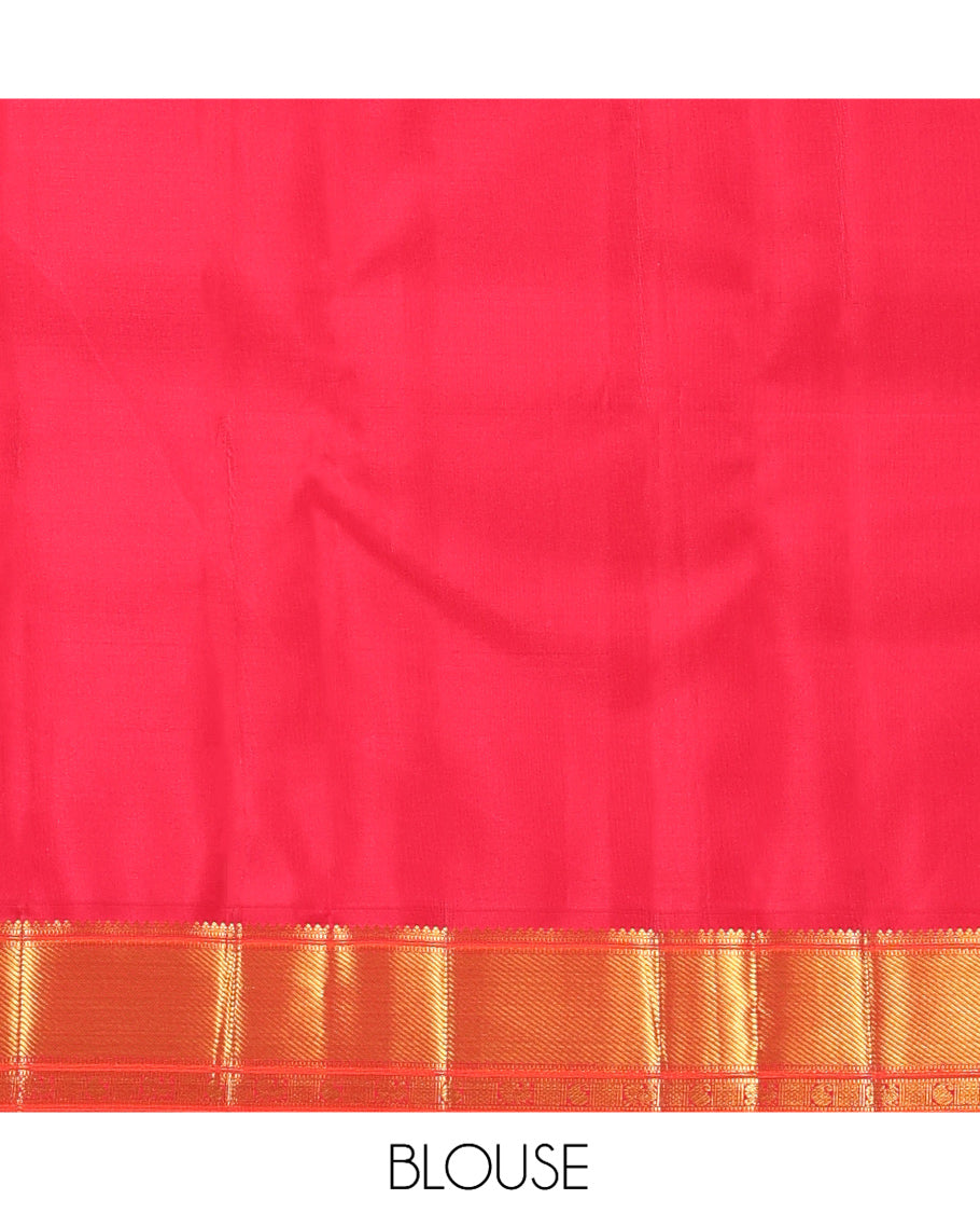 Yellow Checked Kanchipuram Silk Saree, Contrast Korvai Border of Salngai, Muthu, Zari Stripes, Mayil, and Manga Design, Jaal Pallu, and a Contrast Blouse