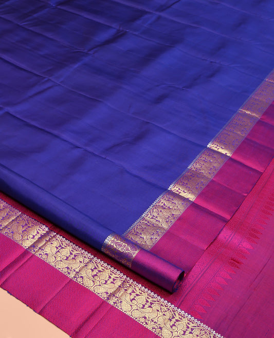 Blue Plain Kanchipuram Silk Saree, Complemented by a Contrast Border of Muthu, Mayil, and Vanki Designs, Jaal Pallu, and Paired with a Contrast Blouse