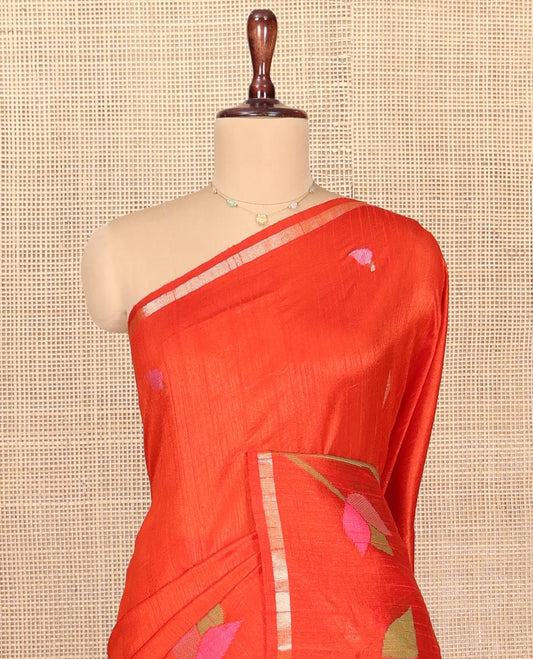 Orange  Matka Silk Saree, Meticulously Woven With Jamdani-Style Leaf Motifs and Floral Design On Its Body, Subtle Piping Border, Tissue Pallu of Jamdani Floral Weave, and Paired with a Contrast Blouse