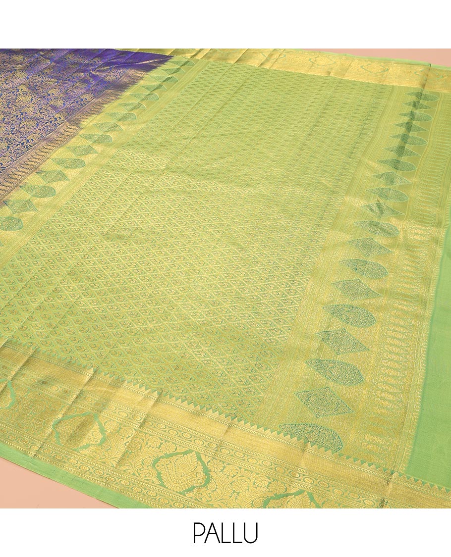 Blue Kanchipuram Wedding Silk Saree, Adorned with Floral Jaal Jacquard Design, a Contrast Border of Rekku, Kathir, and Kodi Visiry Design, Jaal Pallu, and a Contrast Blouse