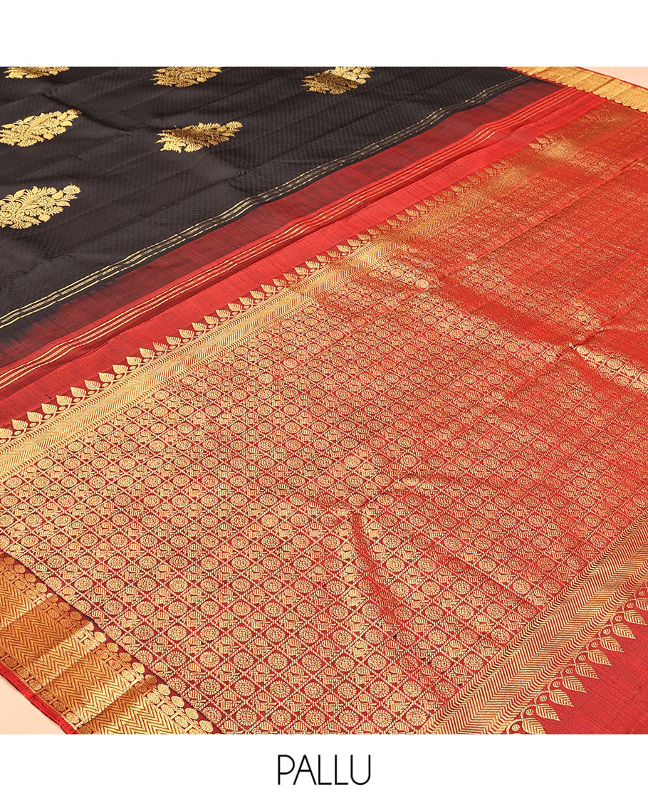 Black Embossed-Zari Buttas Kanchipuram Silk Saree, a Contrast Vanki Border, Mayil-Chakram Pallu, Contrast Blouse
