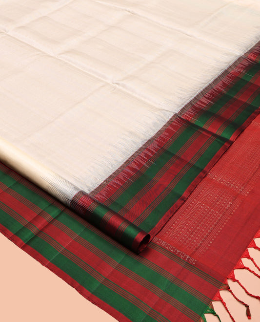Cream Mayuri Soft Silk Saree, Subtly Sparkled with Geometric Designs, Complemented by Contrast Border, Geometric Pallu, and a Contrast Blouse