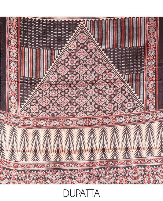 Maroon Material Chudidar Set
