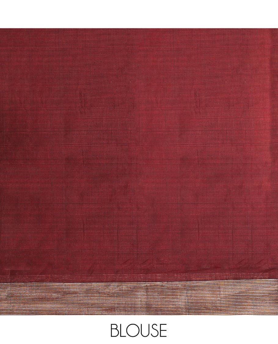Green Silk Cotton Saree, Adorned with Floral Buttas All Over Its Body, Complemented by a Contrast Zari Striped Border, Pallu of Jaal Designs, and Paired with a Contrast Blouse