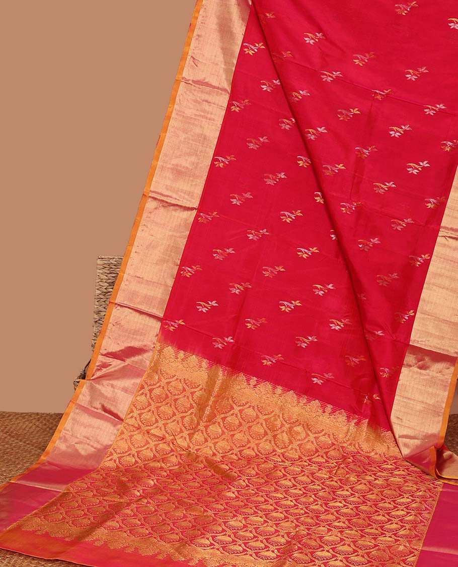 Red floral motifs Vengatagiri silk saree, contrast bavanji border & scintillating pallu of ogee pattern