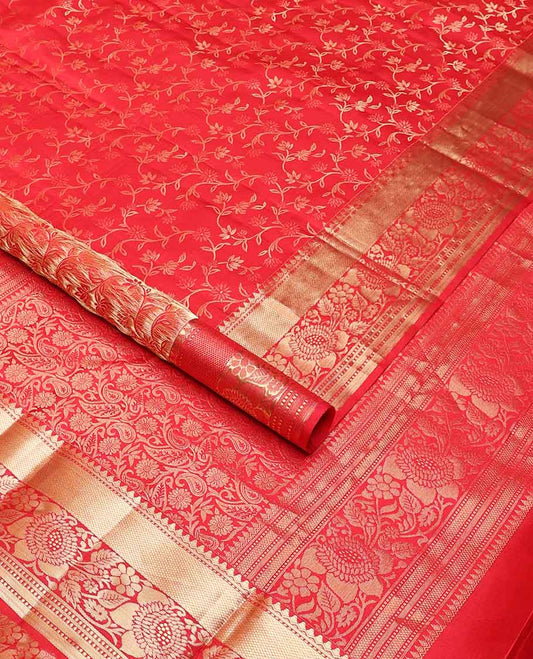 Red floral jacquard kancheepuram silk saree with self border of thilakam mokku, muthu, banaras design & floral pallu