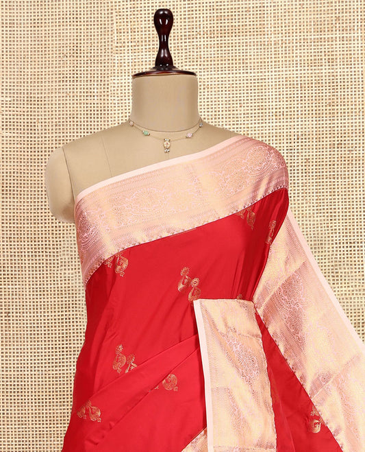 Red Budget Silk Saree, Accentuated with Zari Buttas, Complemented by a Contrast Traditional Zari Border, Grand Pallu, and a Contrast Blouse