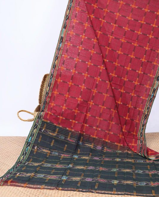 Maroon checked Andhra cotton saree, contrast ikkat border & checked pallu of ikkat design