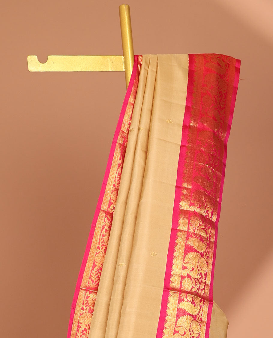 Orange kancheepuram silk saree with contrast korvai intricate zari design & checked zari design pallu