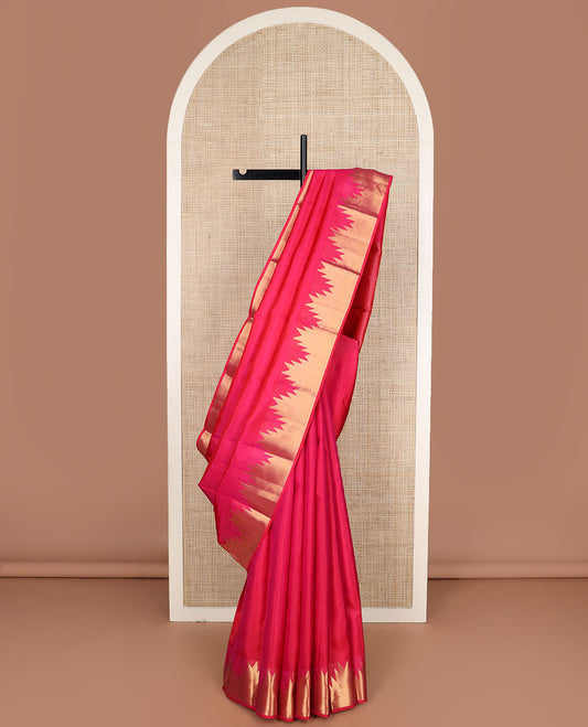 Hot pink plain design Kanchipuram silk saree, thazampoo rekku zari border & pallu of mayil kann designs