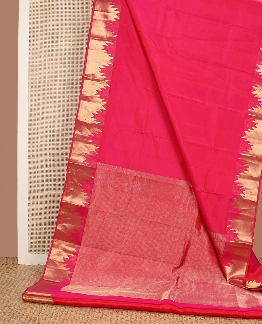 Hot pink plain design Kanchipuram silk saree, thazampoo rekku zari border & pallu of mayil kann designs