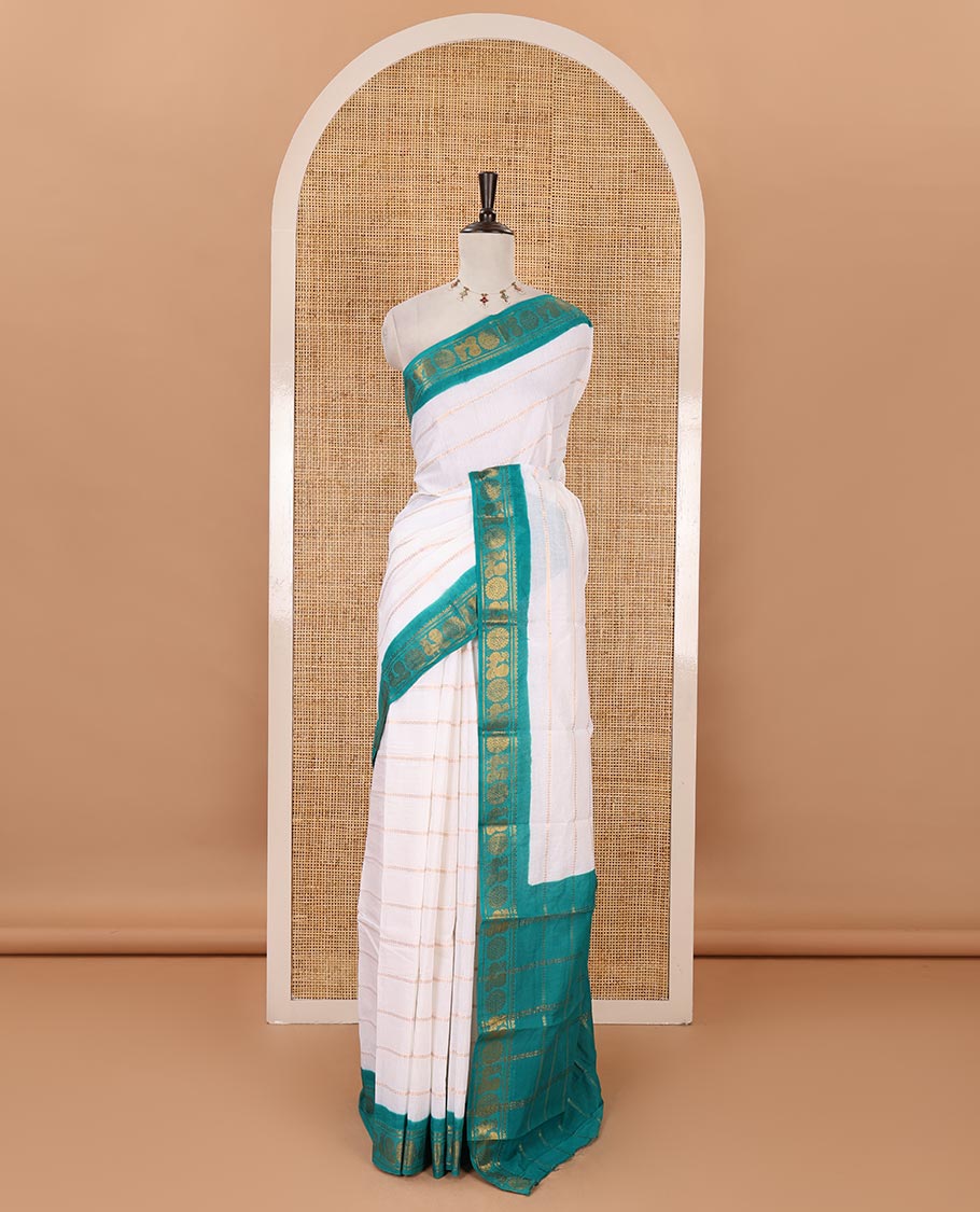 White zari veldhari striped sungudi cotton saree, contrast annam chakram border, zari striped pallu & contrast zari design blouse