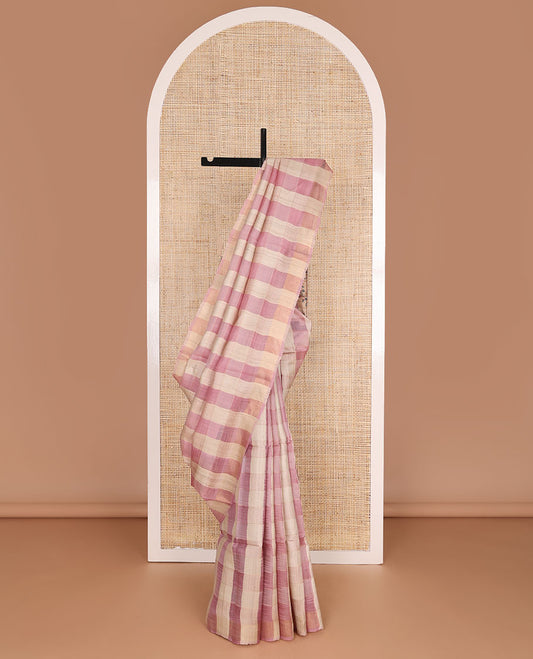 Borderless pink checked tussar saree, contrast pallu pictures pichwai cow, floral creeper, paisley, elephant, dancing kathak girl & swan figurines, with printed blouse