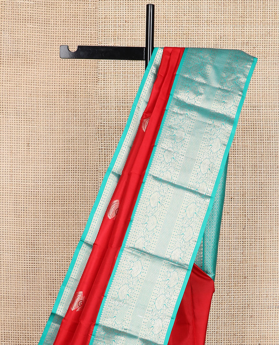 Red zari buttas silk saree, contrast border of thilakam mokku,rudraksham,kodi visiry & mayil kann & jaal pallu