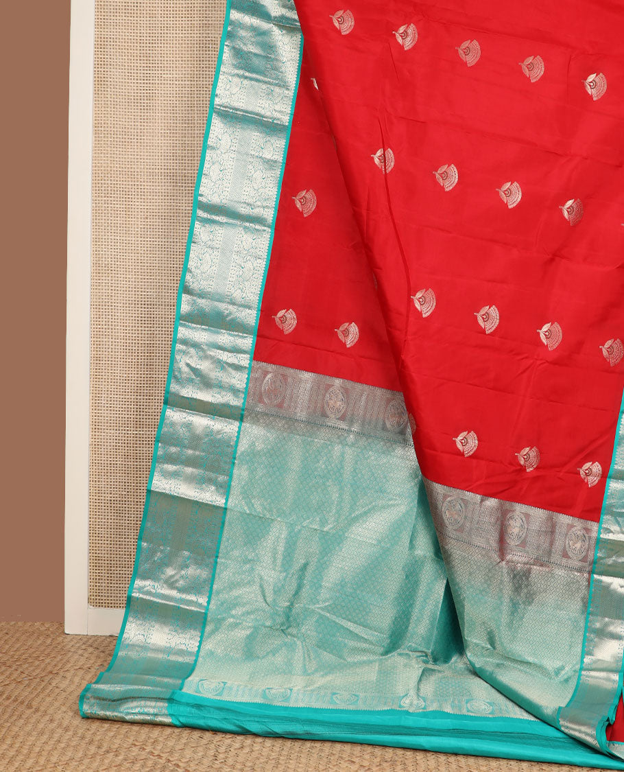 Red zari buttas silk saree, contrast border of thilakam mokku,rudraksham,kodi visiry & mayil kann & jaal pallu