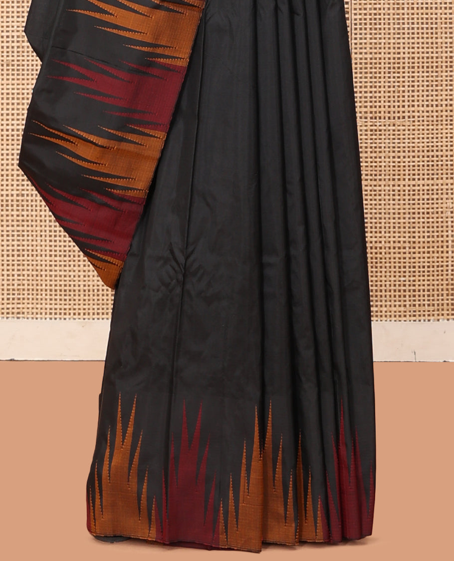 Black Plain Bangalore Silk Saree, Complemented by a Contrast Temple Border, Striped Pallu, and a Contrast Blouse