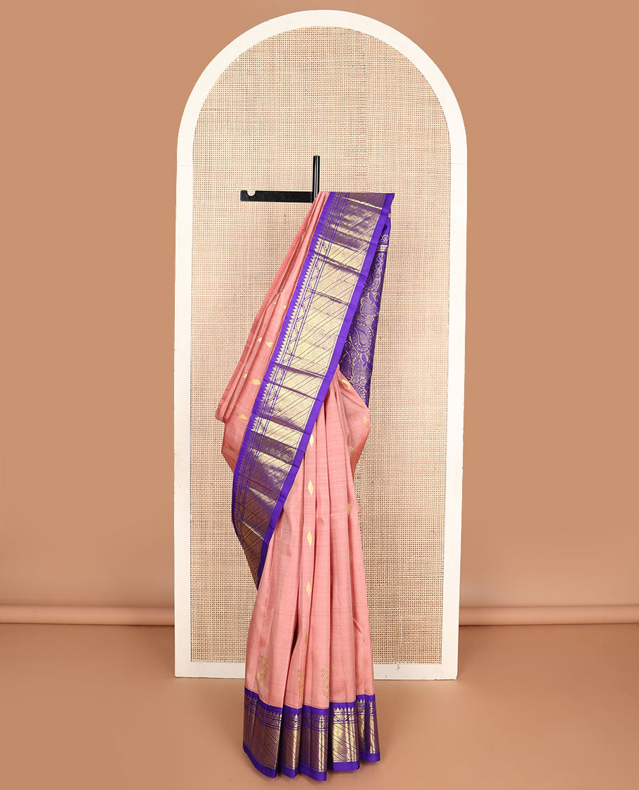 Pink zari buttas kanchipuram silksaree, contrast one-sided korvai border of thilakam mokku,rekku & zari designs & paisley design pallu