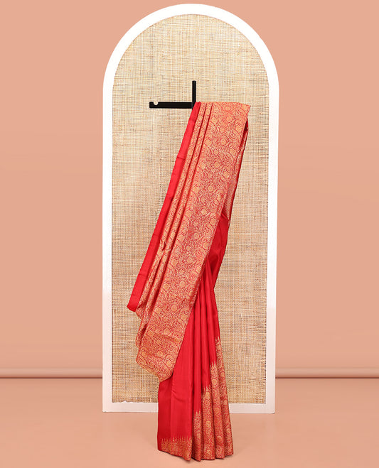 Borderless Red Kanchipuram Designer Silk Saree, Opulently Embellished with Floral Jaal Designs in Skirt-Border-Style, Pallu Features Jaal and Vanasingaram Designs, Paired with a Matching Blouse
