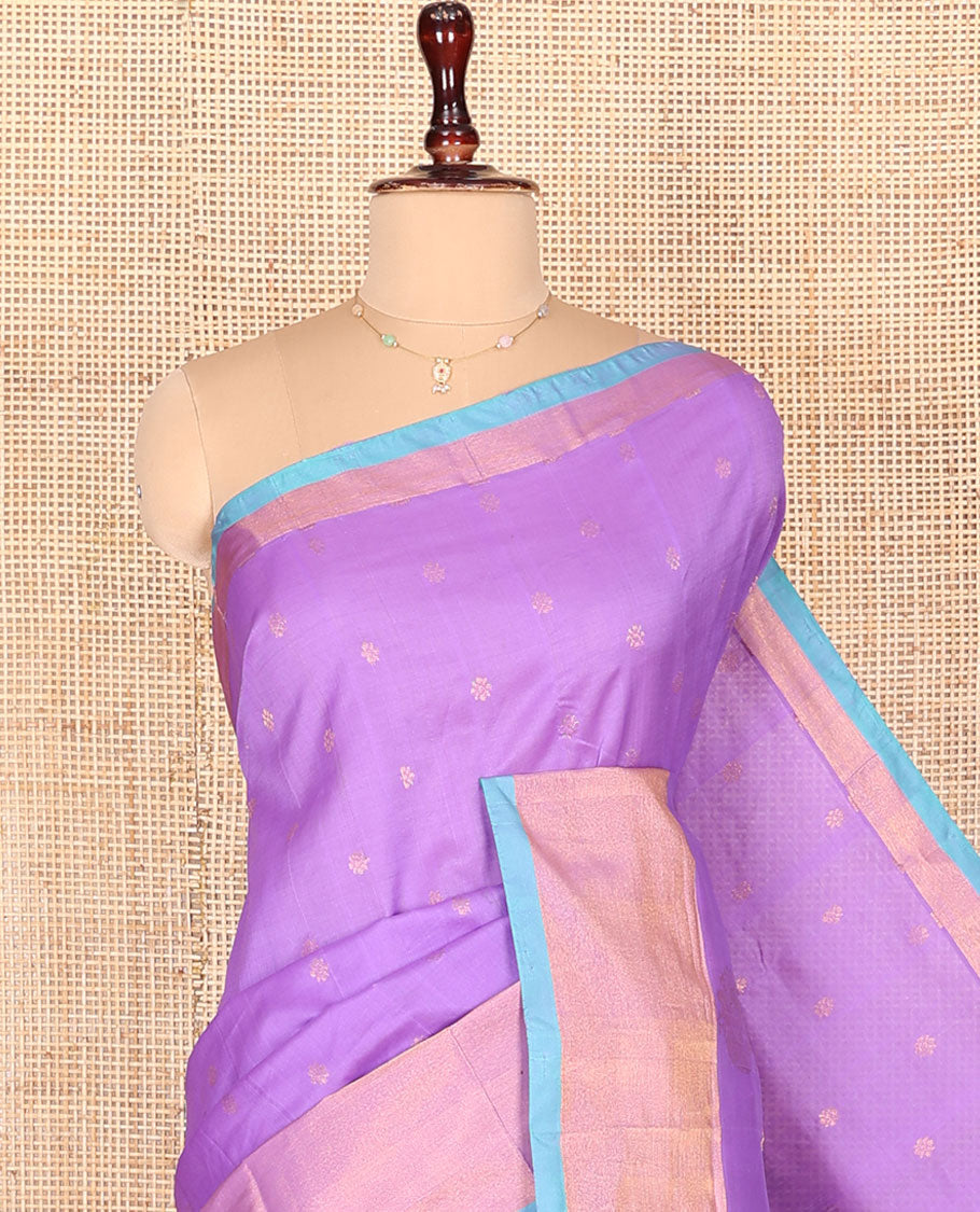 Lavender Kuppadam Cotton Saree, Adorned with Floral Buttas All Over Its Body, Complemented by a Bavanji Border, Captivating Contrast Pallu of Ogee Patterns, and Paired with a Contrast Blouse