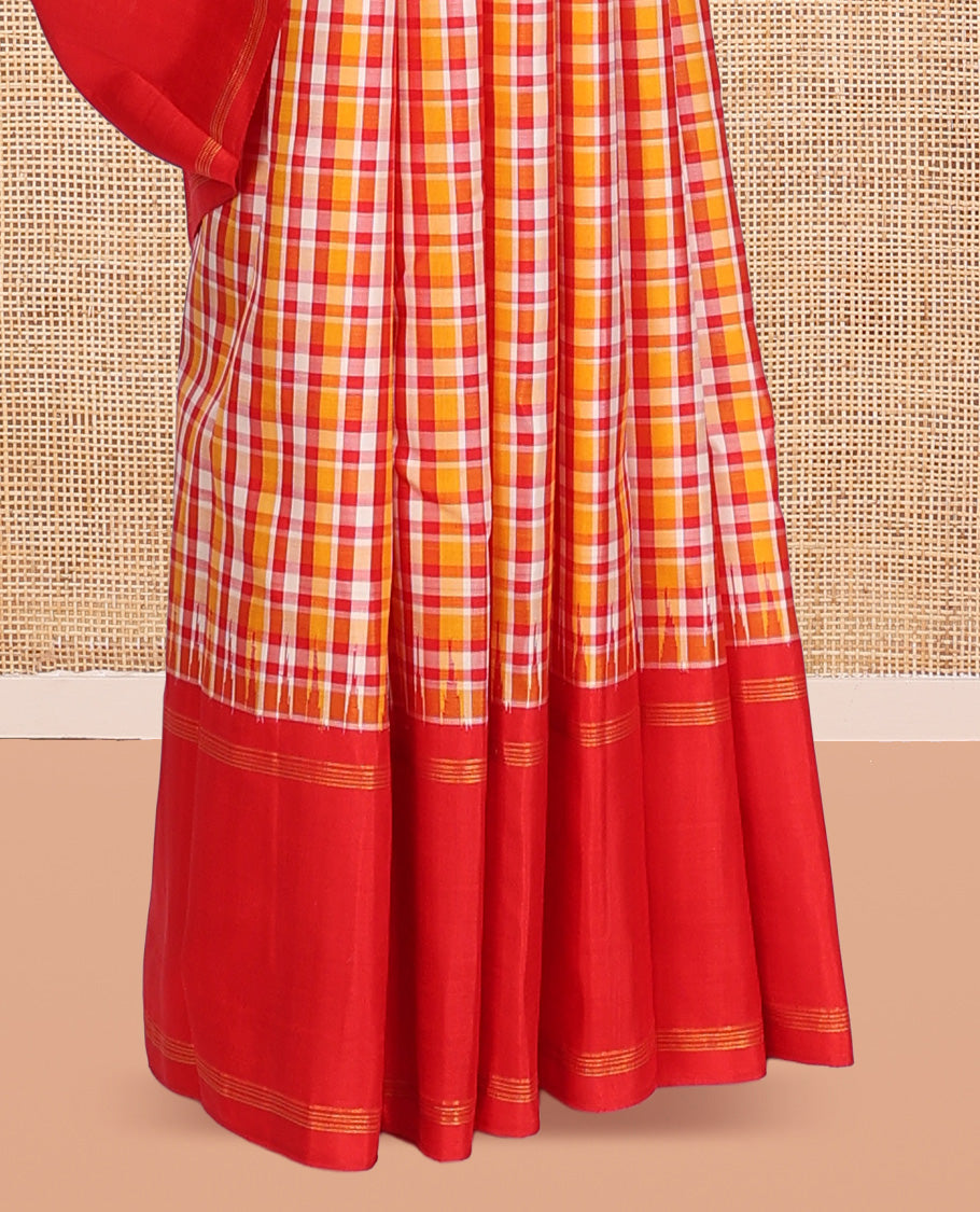 Multi-Color Checked Kanchipuram Silk Saree, Complemented by a Contrast Thazampoo Rekku Bodi Border, Zari Checked Pallu, and Contrast Blouse