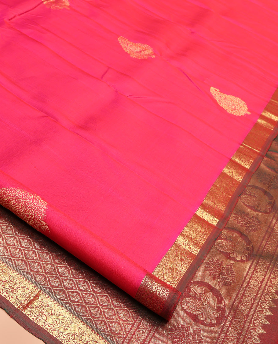Pink Kanchipuram Silk Saree, Elevated with Manga Buttas All Over Its Body, Complemented by Contrast Border of Salngai, Diamond, and Manga Designs, Pallu of Jaal Design, and Paired with a Contrast Blouse