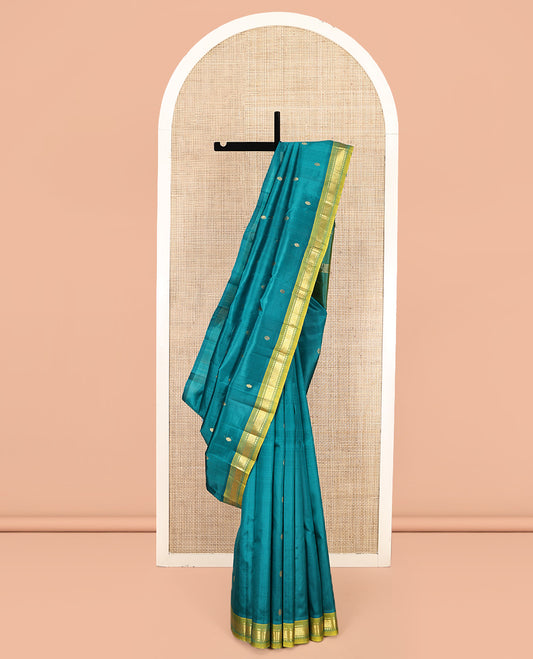 Green Kanchipuram Silk Saree, Woven with Zari Buttas, Contrast One-Sided Korvai Border of Rekku and Mayil Kann Designs, Zari Design Pallu, and No Blouse