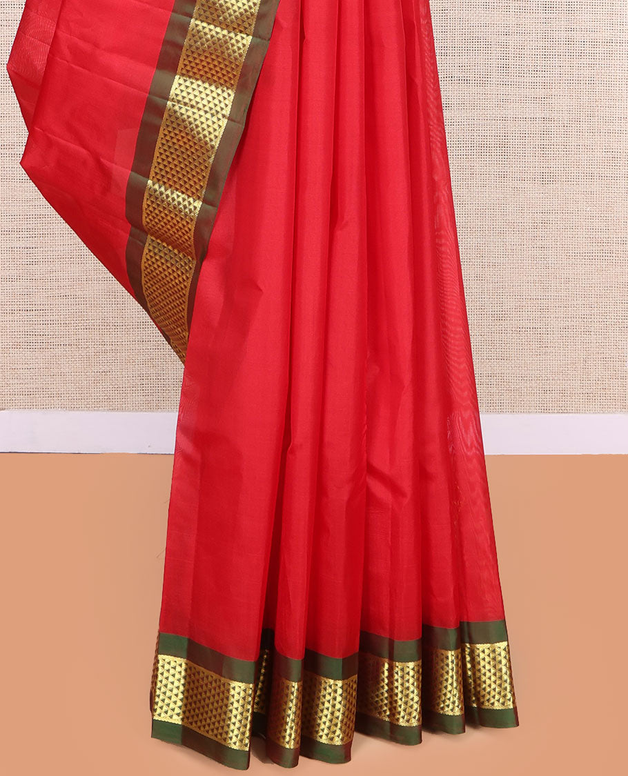 Red Kanchipuram Silk Saree, Woven with Zari Buttas, a Contrast Ara Maadam Border, Zari Design Pallu, and a Contrast Blouse
