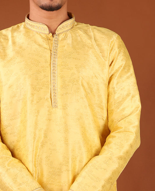 Yellow Floral Vine Sparsely Woven Full-Sleeved Men's Kurta Set