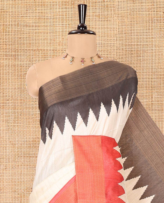 Cream Plain Semi-Jute Tussar Saree, Complemented by a Contrast Blue-Red Ganga-Jamuna Temple Border, Sparsely Striped Pallu, and Paired with a Contrast Blouse