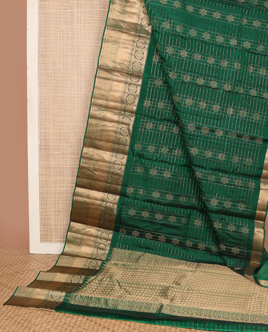Green zari design vasundhara elite silk saree, zari border of temple, kathir, poo chakram, diamond & paiyadi kann design & jaal design pallu