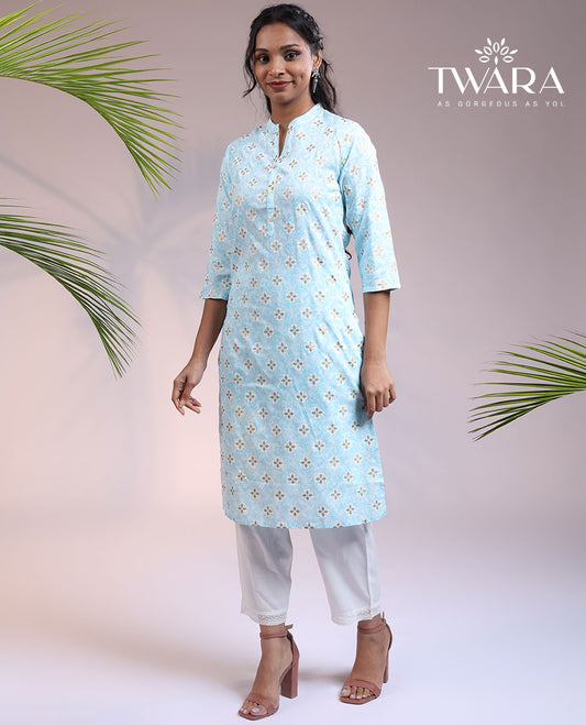 Twara pale blue unique buttas Chinese collar & 3/4th sleeve rayon straight-cut below-knee kurti