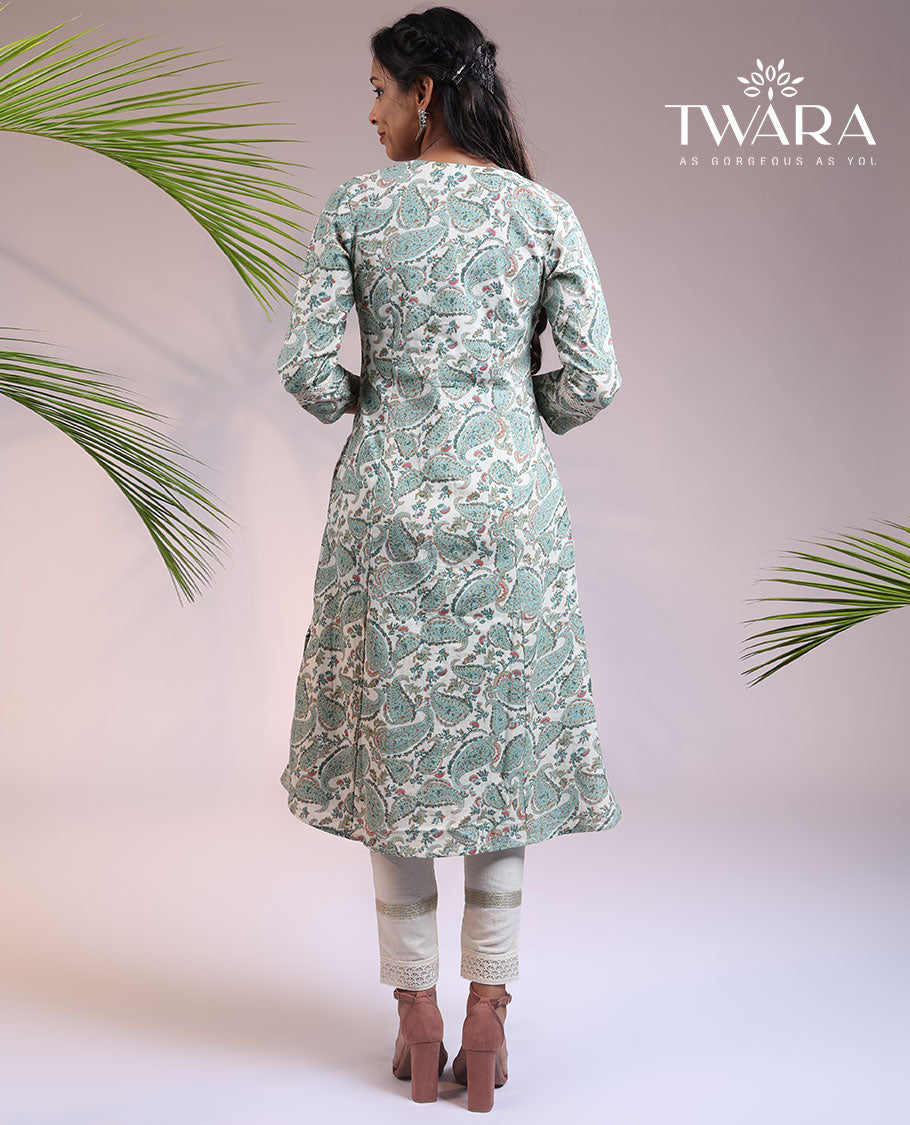 Twara green intricate paisley motifs round neck & 3/4th sleeve cotton straight-cut below-knee kurti