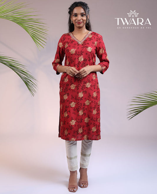 Twara maroon floral printed & glitter work 3/4th sleeve & V-neck rayon straight-cut below-knee kurti