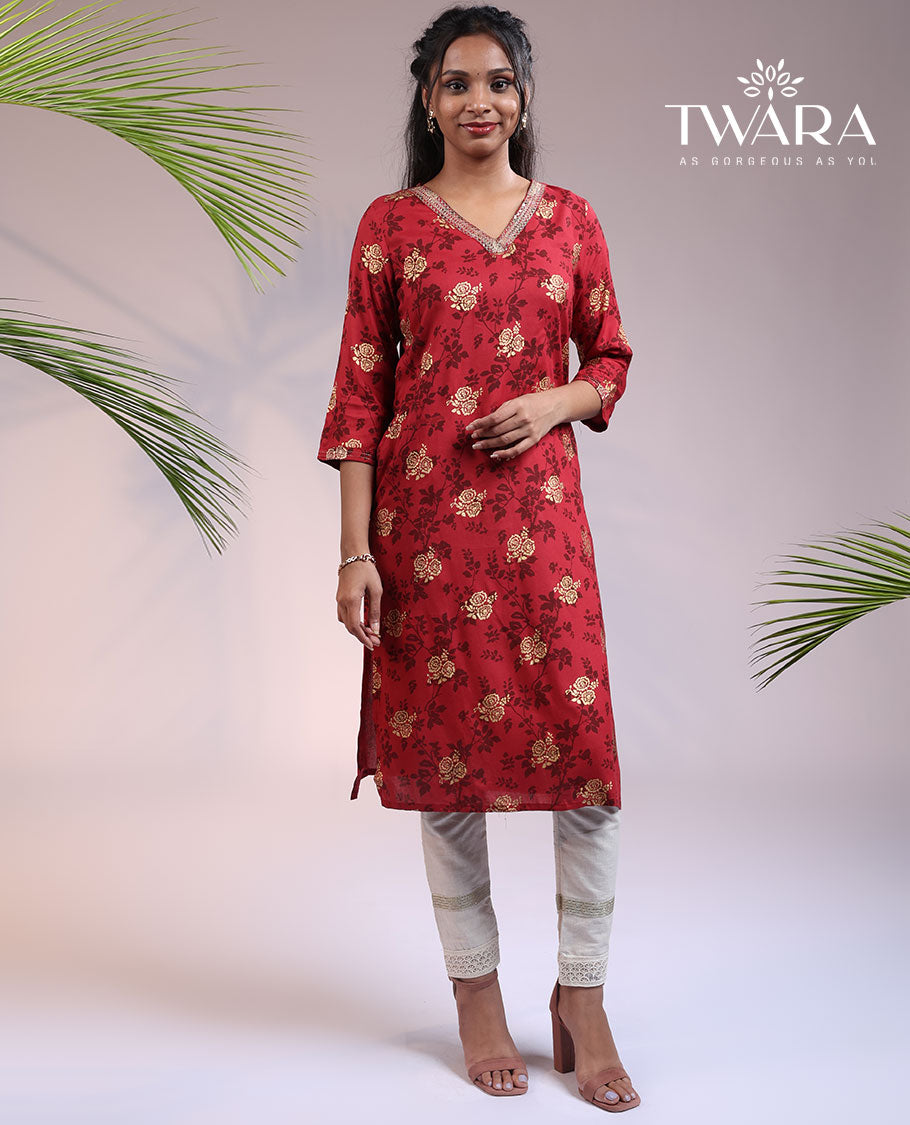 Twara maroon floral printed & glitter work 3/4th sleeve & V-neck rayon straight-cut below-knee kurti