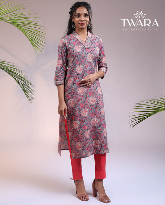 Twara grey floral printed 3/4th sleeve & V-neck cotton straight-cut below-knee kurti