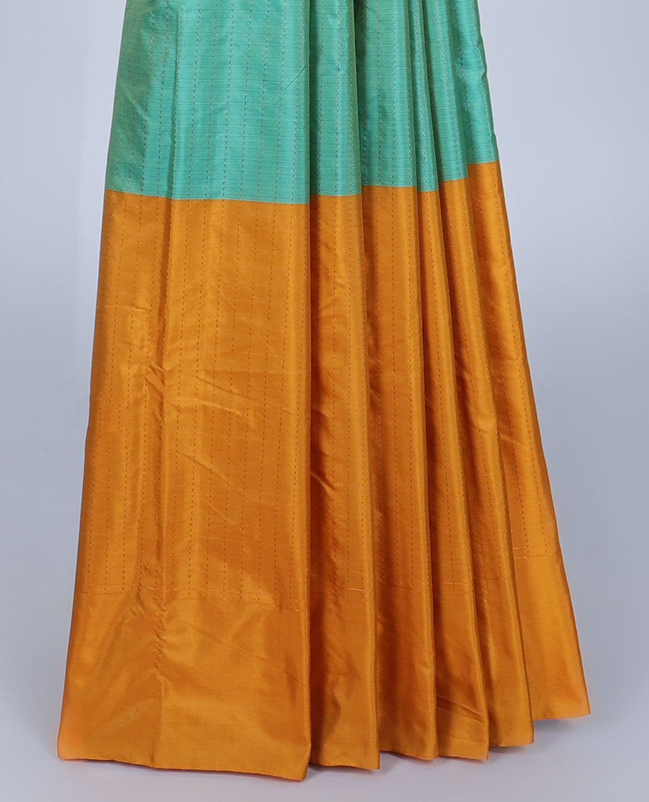 Borderless multi-color arani gift saree with checks & stripes, self-pallu of stripes