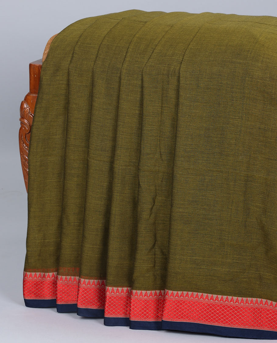 Green plain design cotton saree, contrast traditional design border & pallu of stripes