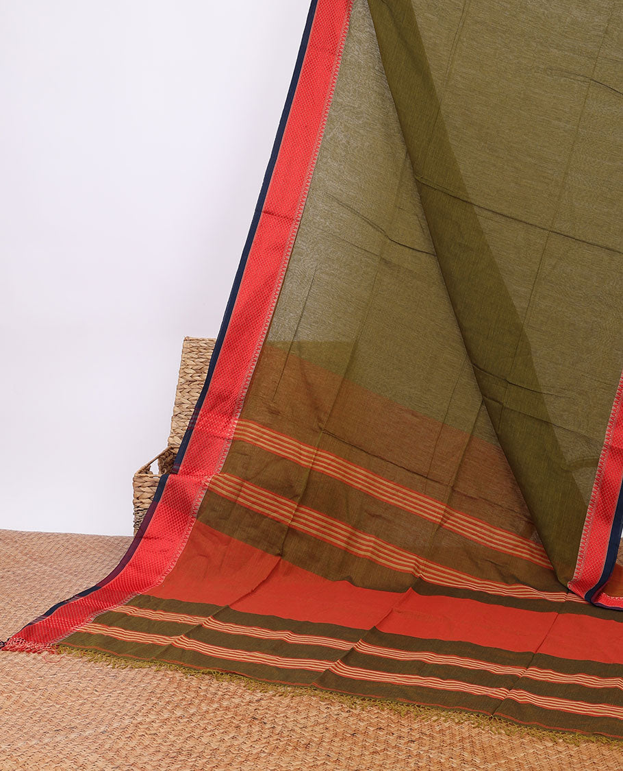 Green plain design cotton saree, contrast traditional design border & pallu of stripes