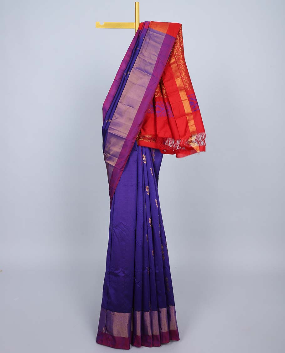 Green kuppadam silk saree with buttas, plain border & contrast pallu of intricate designs
