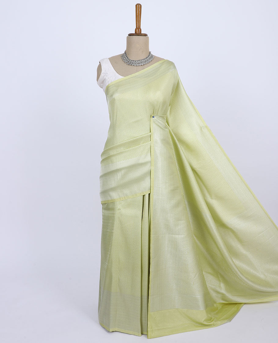 Green jacquard design fancy softy saree, traditional design border & pallu of intricate designs