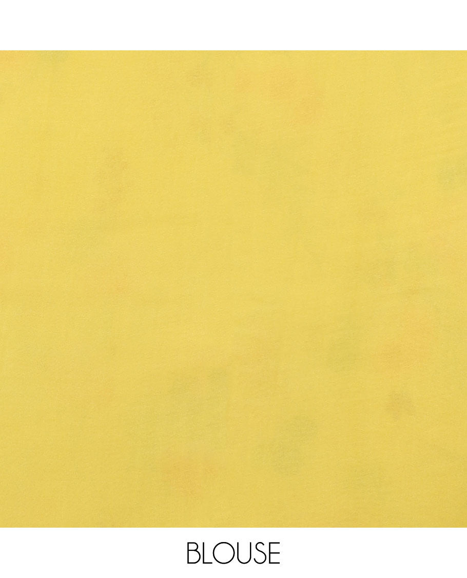 Borderless yellow rose floral motifs printed georgette saree 