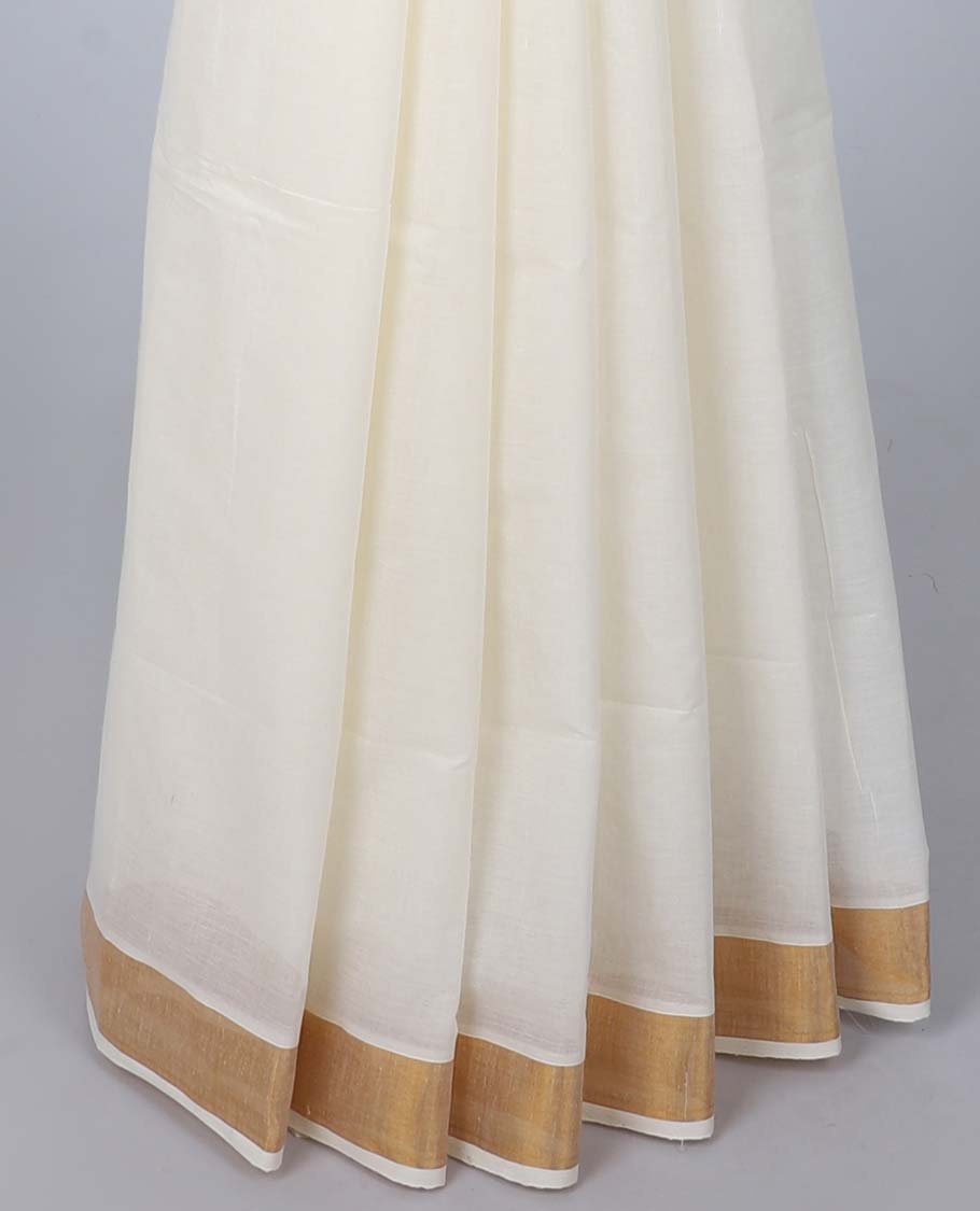 Cream plain design kerala saree, zari border & pallu of traditional zari designs