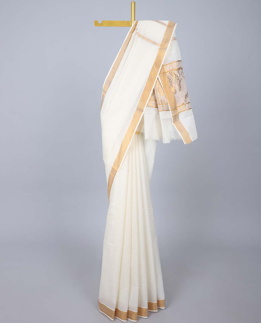 Cream plain design kerala saree, zari border & pallu of traditional zari designs