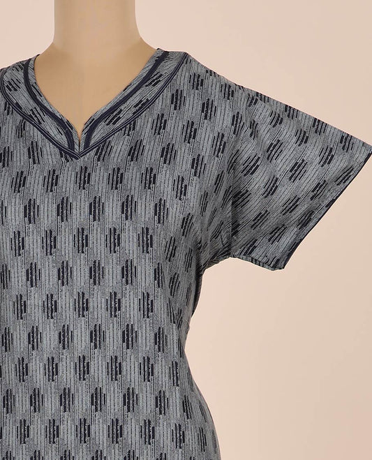Grey geometric printed & lace work leaf-neck half-sleeve nighty