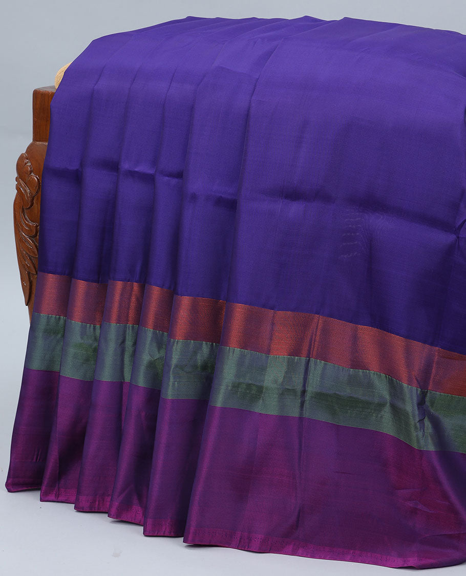 Blue plain uppada saree, contrast plain border & pallu of plain design
