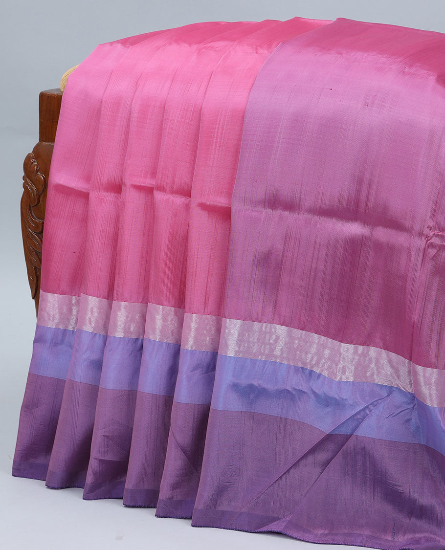 Pink plain uppada saree, contrast plain border & pallu of plain design