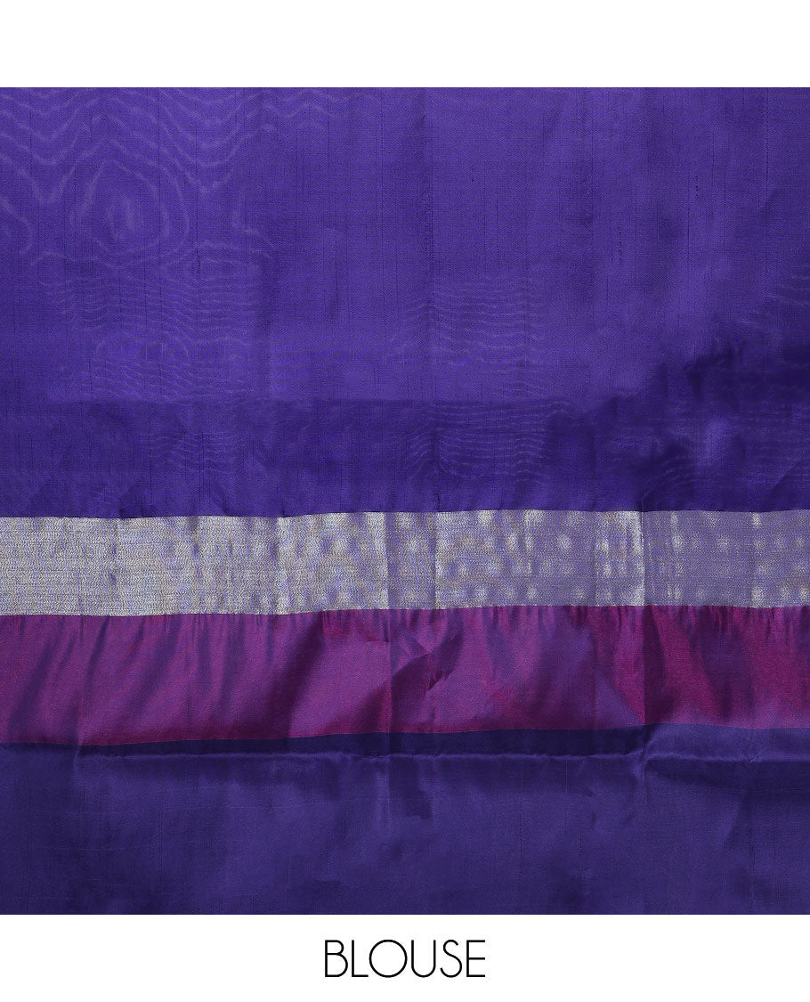 Green plain uppada saree, contrast plain border & pallu of plain design