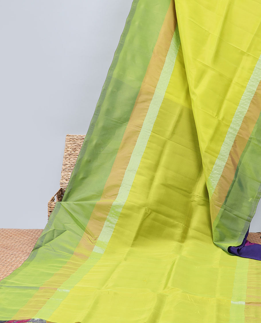 Green plain uppada saree, contrast plain border & pallu of plain design